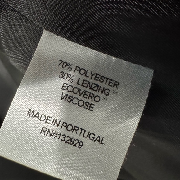 NEW Helsa The Tuxedo Jacket - Picture 11 of 11